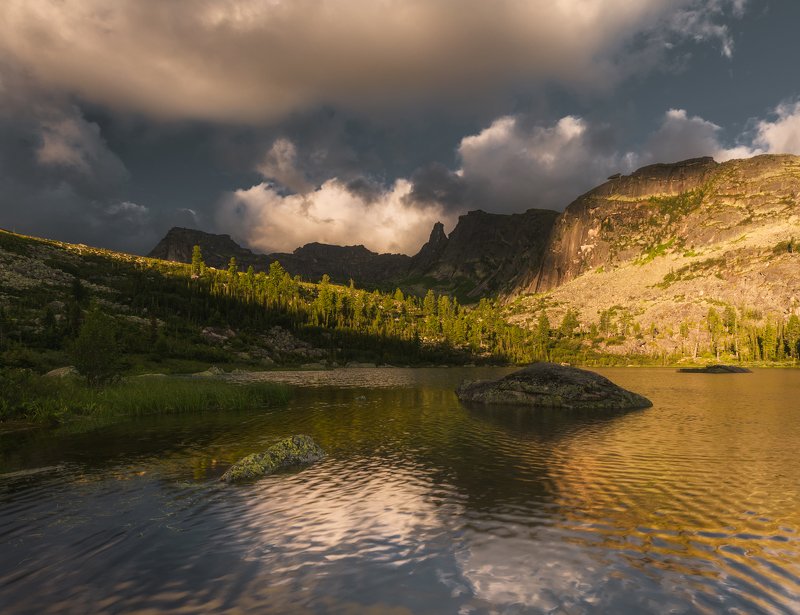 ергаки, спящий саян, оз. радужное Радужное фото превью