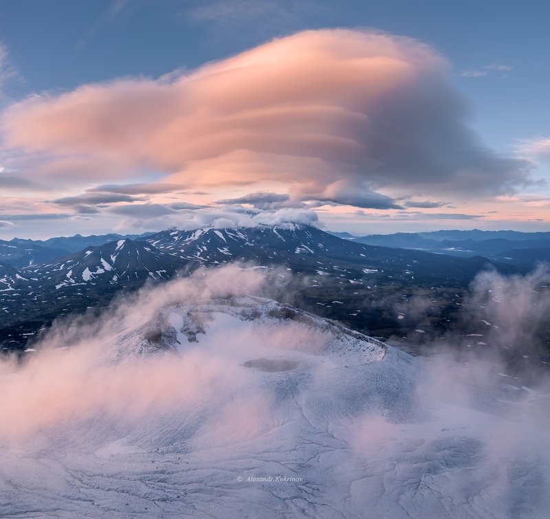 камчатка,вулканы,горелый,аэрофотосъёмка,рассвет,утро Облака и Вулканы...photo preview