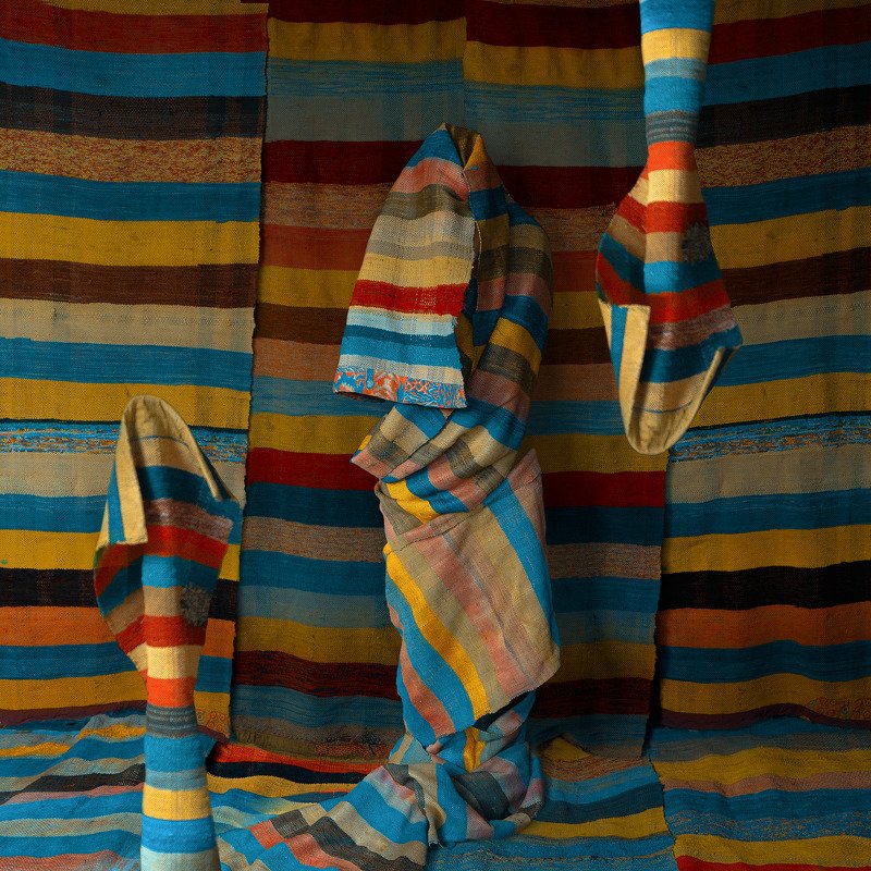 цвет, фактура, ткань, геометрия, кокон, бабочка, египет, полосы Бабочкаphoto preview