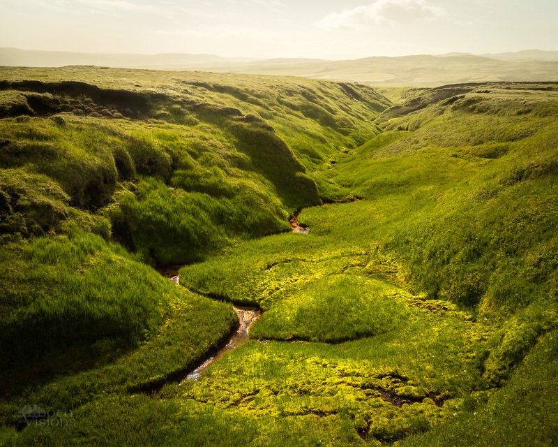 iceland,green,summer,light,landscape,highlands, Green valleyphoto preview