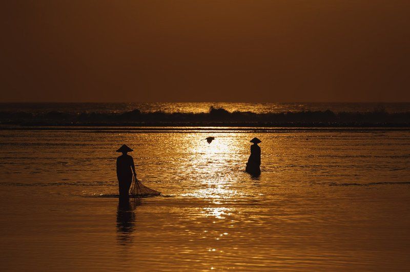 Рассвет на Балиphoto preview