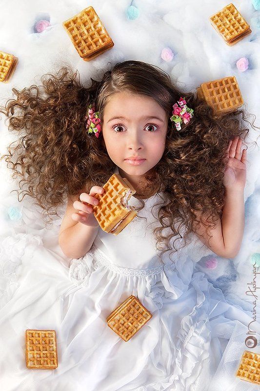 дети, девочка, сладости Вафельное настроение :)photo preview