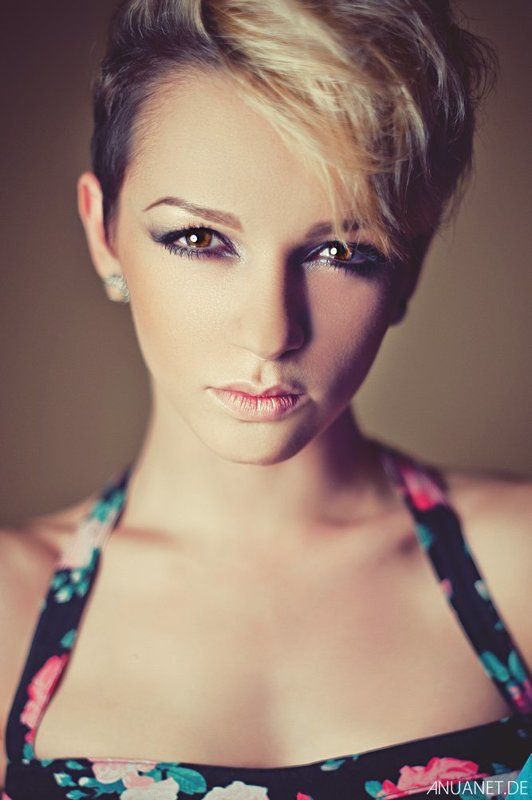 model: Leraphoto preview