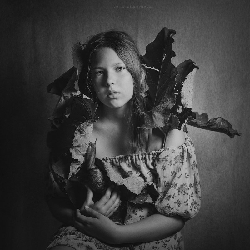 детский портрет, осень, постановка,монохром Репейphoto preview