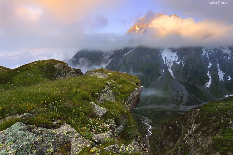 кавказ, кчр,  пшиш, аманауз На краю обрываphoto preview