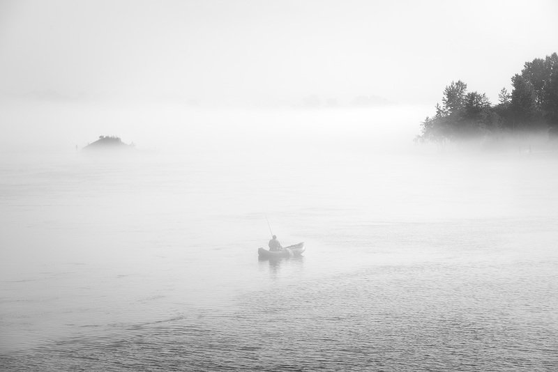 туман, рыбаки, сибирь Утренняя медитация - у каждого своя...photo preview