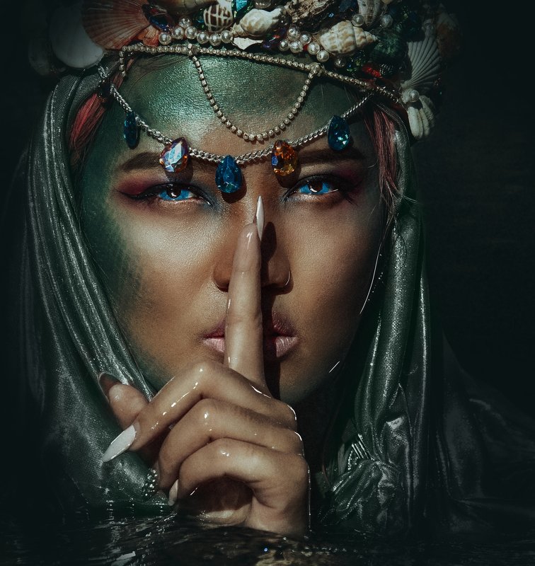 portrait, Mermaid eye, mongolia Mermaid eyephoto preview