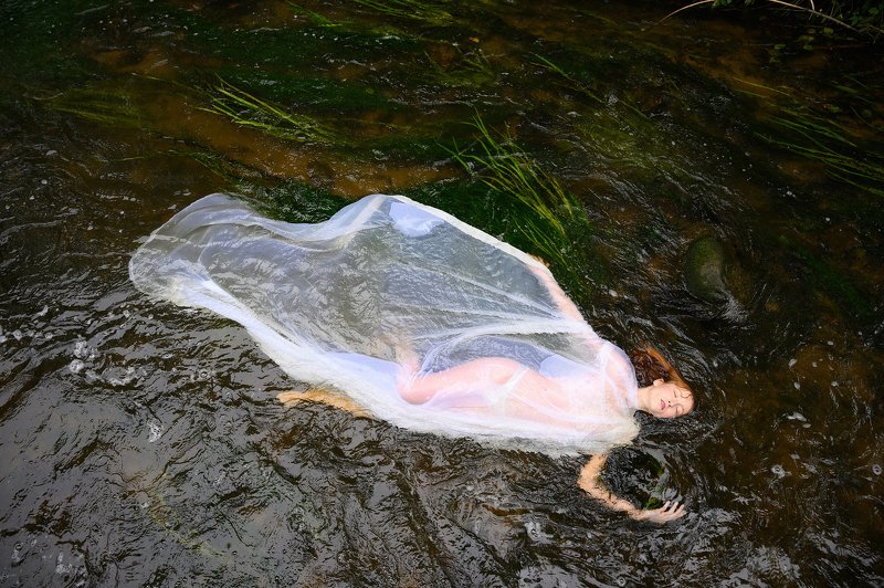 #girl #portrait #redhair #рыжая #девушка #nature #water #вода Настяphoto preview
