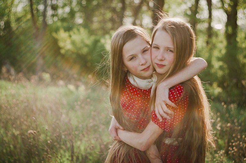 близнецы, дети, детский портрет ты - мое отражениеphoto preview