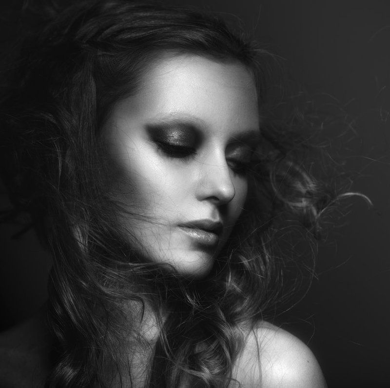 portrait, , , face, , , model, , , photo, , , women, , , people ***photo preview