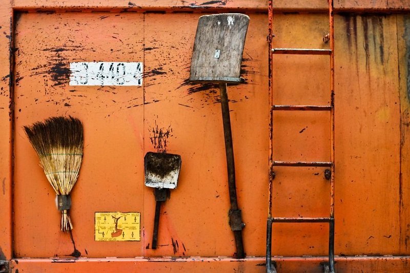 Натюрморт дворникаphoto preview