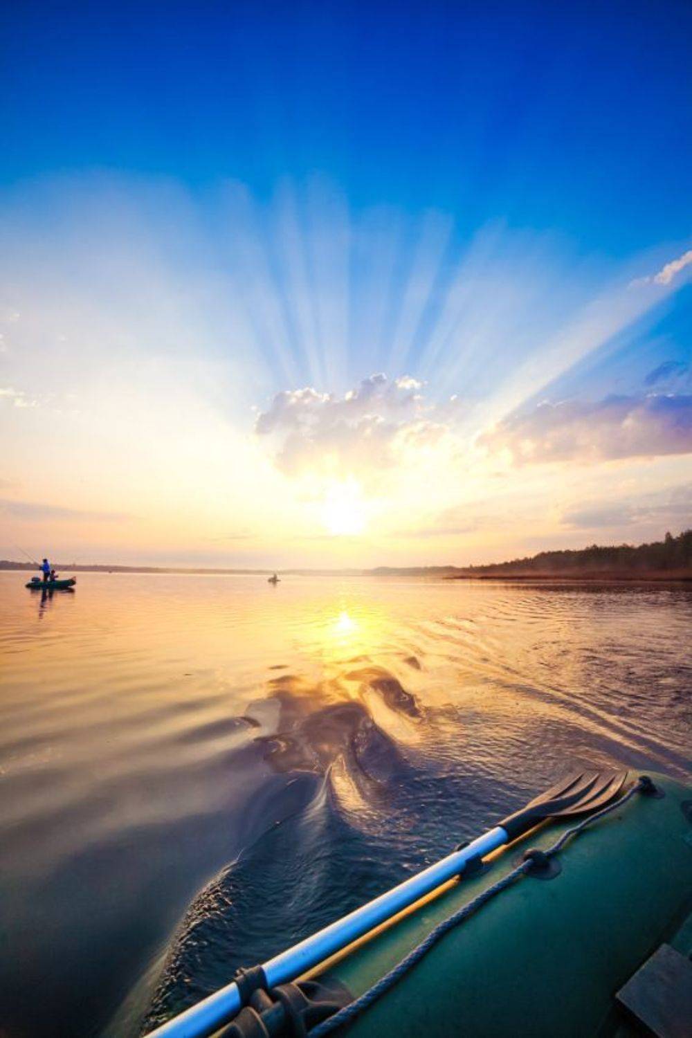 Good morning!. Автор: Artiom fishing, sun, water, boat, lake, sunlight, lithuania, Artiom