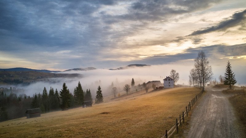 горы, дорога, карпаты, ноябрь, осень, рассвет, утро Рассвет на перевалеphoto preview