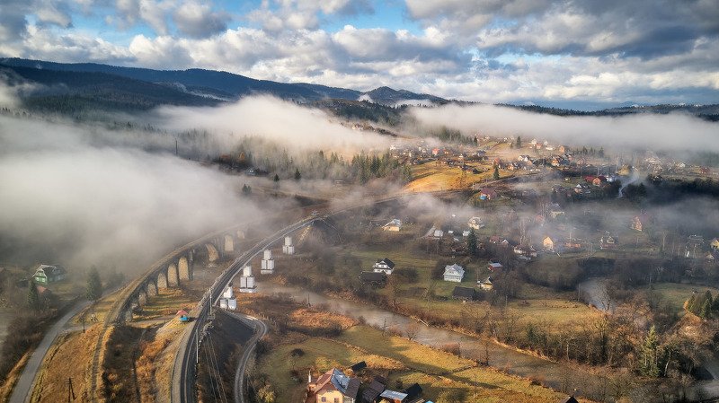 горы, деревня, дорога, карпаты, ноябрь, осень, рассвет, туман, украина, утро Ноябрь. Утро в Ворохтеphoto preview