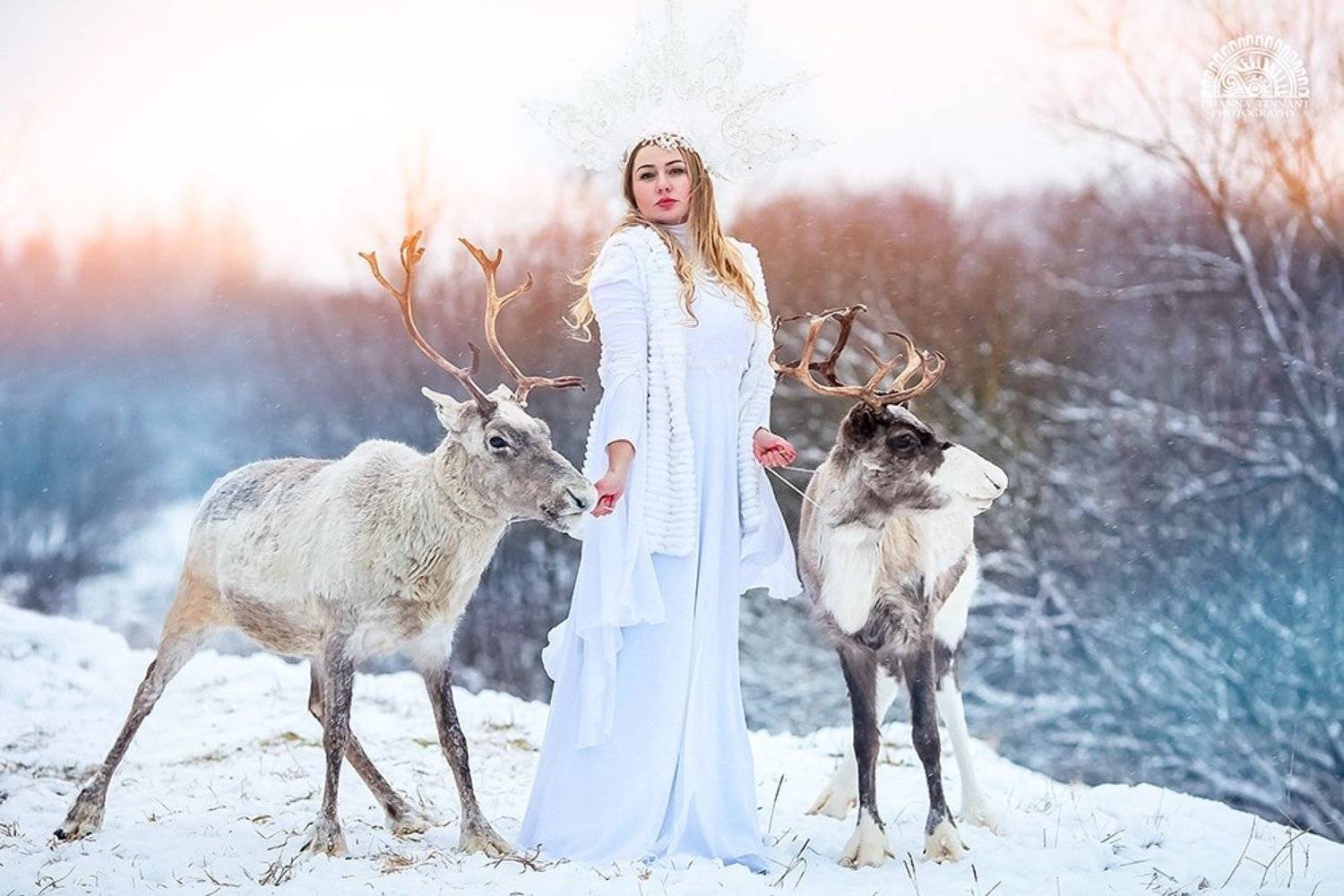 , Теннант Юлианна