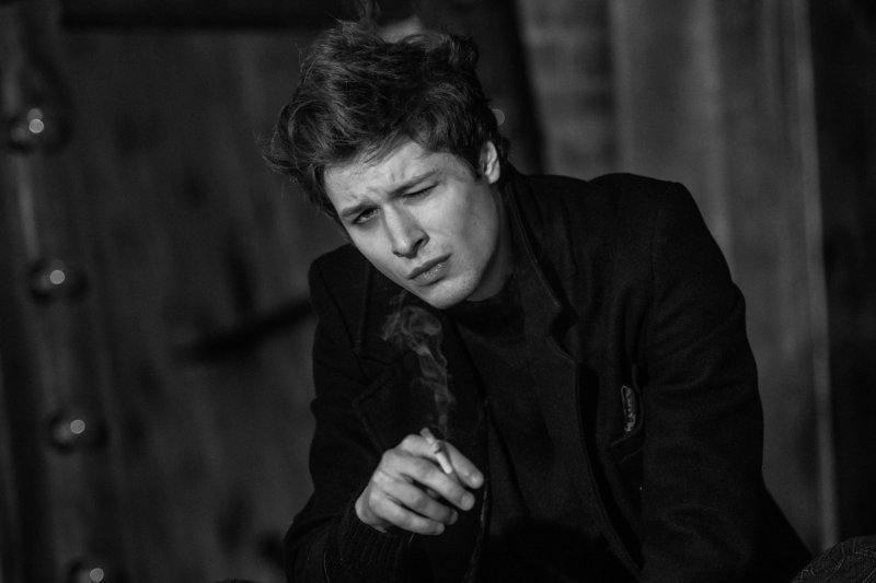 романphoto preview