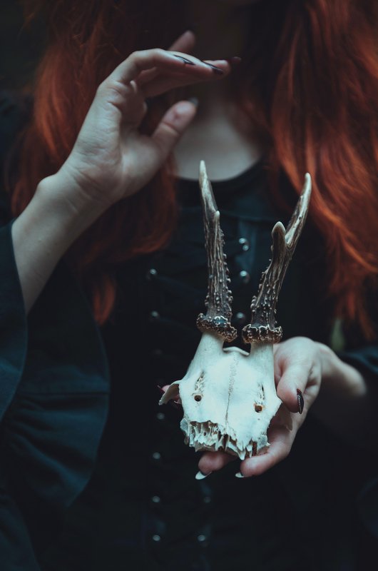 Ведьмаphoto preview