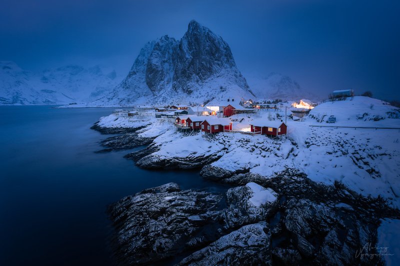 norway, lofoten, norge, norvegian, hamnoy, winter, landscape, outdoor, morning, blue hour Пробуждениеphoto preview