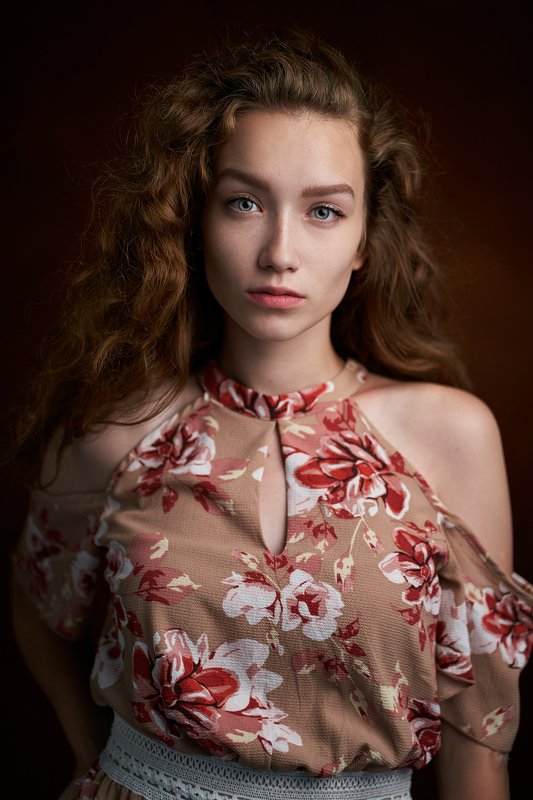 portrait, girl, lowkey, black, beautiful, pretty, eyes, lips, redhead, freckles, ginger, рыжая, портрет, девушка Катяphoto preview