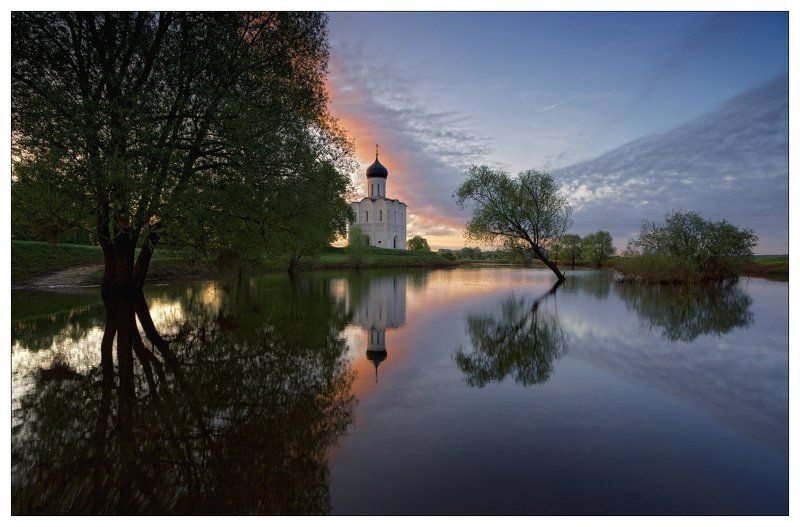 Рассвет в разливphoto preview