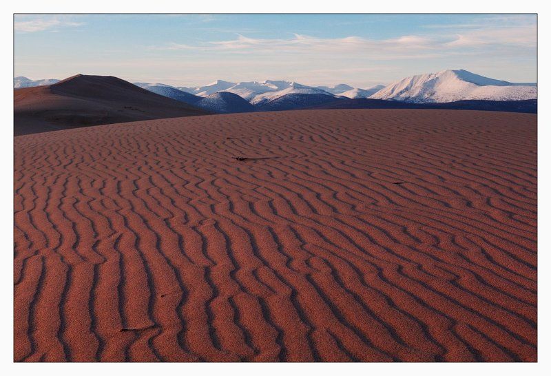 чарские, пески, удокан ПУСТЫННЫЙ РАССВЕТ И СНЕГА УДОКАНАphoto preview