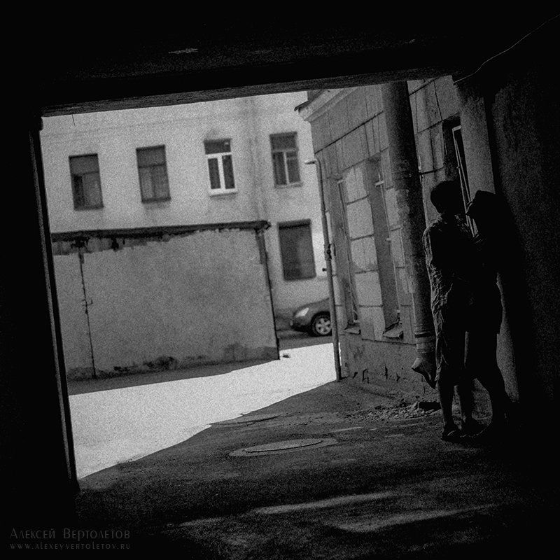 Дворовые зарисовкиphoto preview