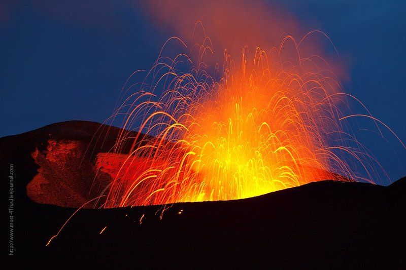 извержение, толбачик,  камчатка Фейерверкphoto preview