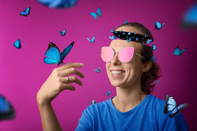 #ideas #portrait #thoughts #butterfly #pinkglasses #concept Selfportrait. Thoughts.photo preview
