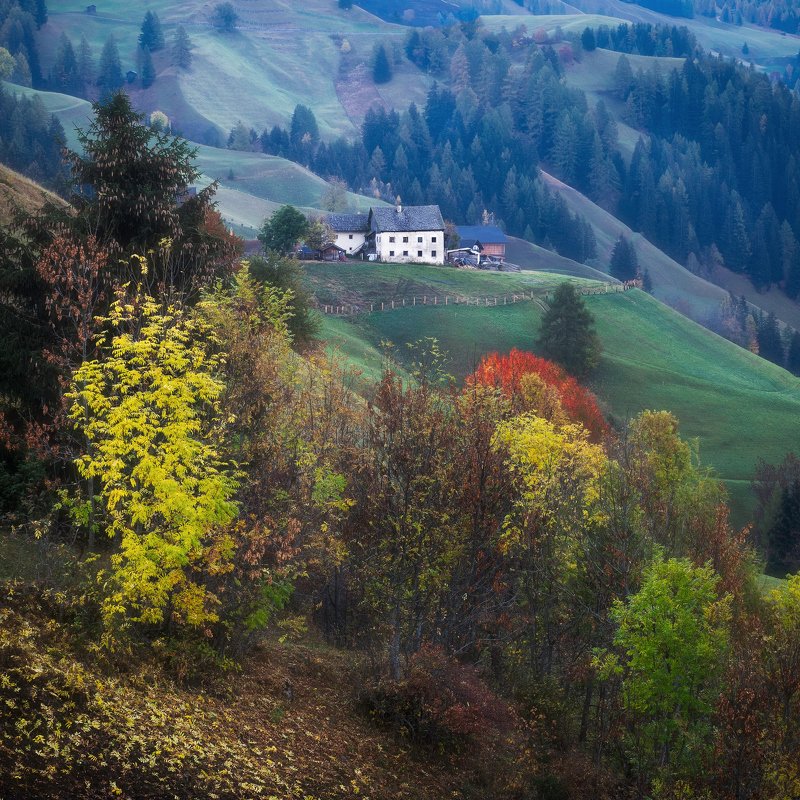 Домик в Доломитахphoto preview