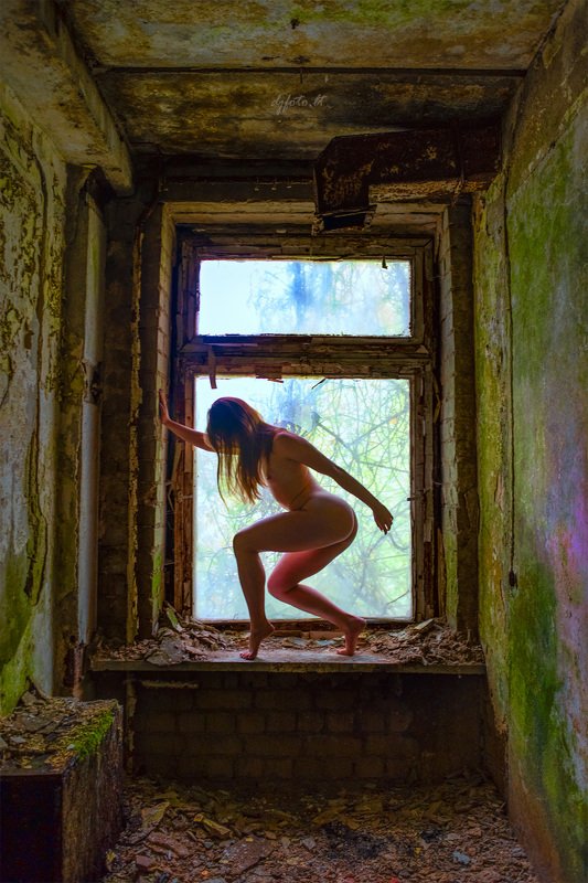 djfoto, urbex, abandoned, beauty, Vilnius, nudeart Autumn sadnessphoto preview