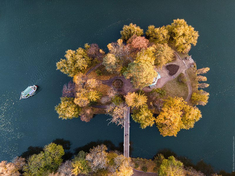 Остров Дерево / Tree Islandphoto preview