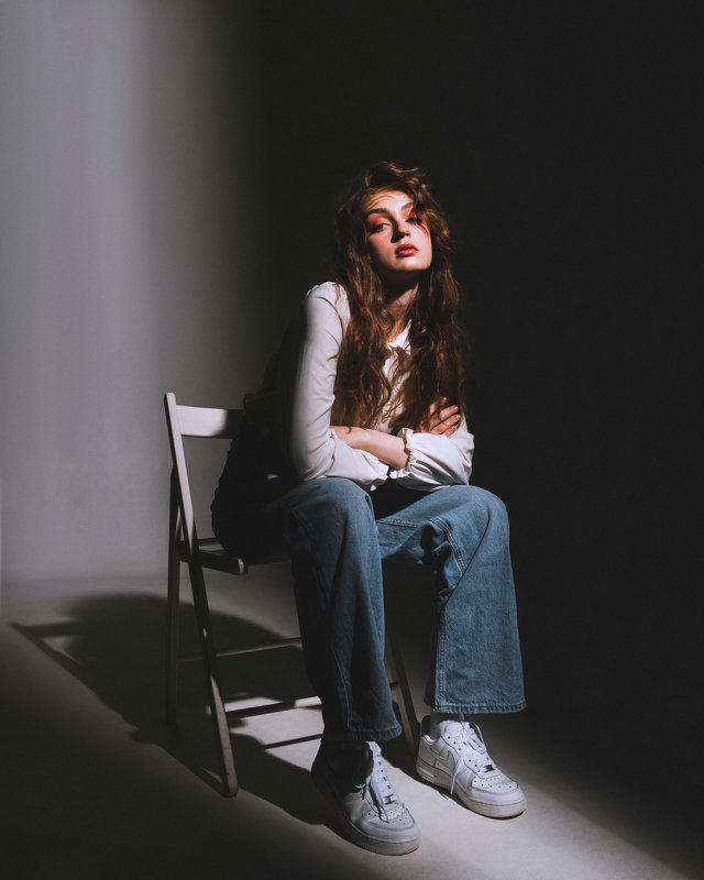 портрет, студия, девушка Дашаphoto preview