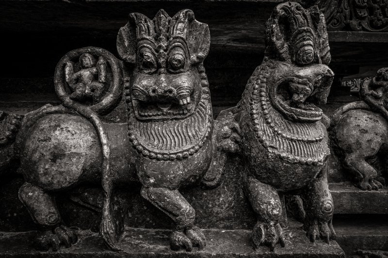 #indianarchitecture #indianhindutemple #stonecarving #templestonecarving #historictemple #historicmonument #historicbuilding Stone Carvingphoto preview