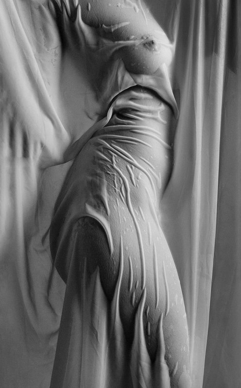 ню мокрая скульптураphoto preview