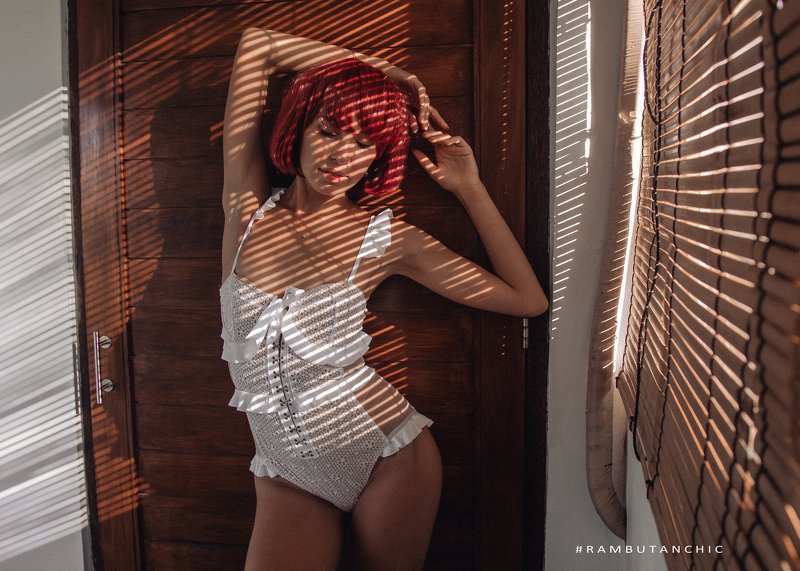 L I G H Tphoto preview