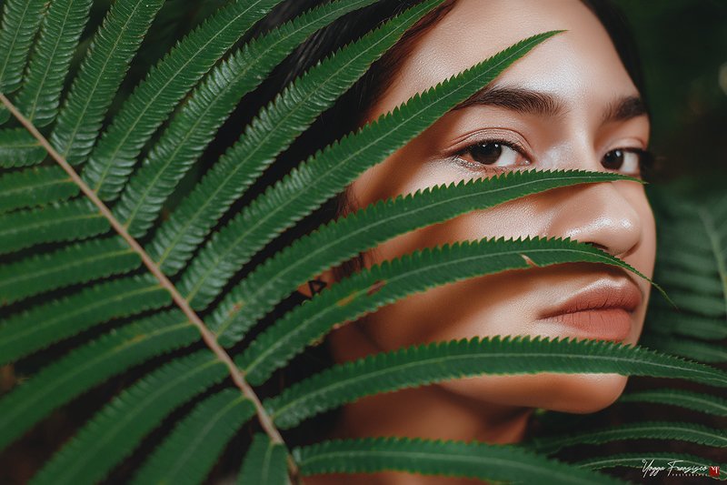 #portrait #female #beauty #portraitphoto #girl #mood #indonesian Leaf and Lifephoto preview