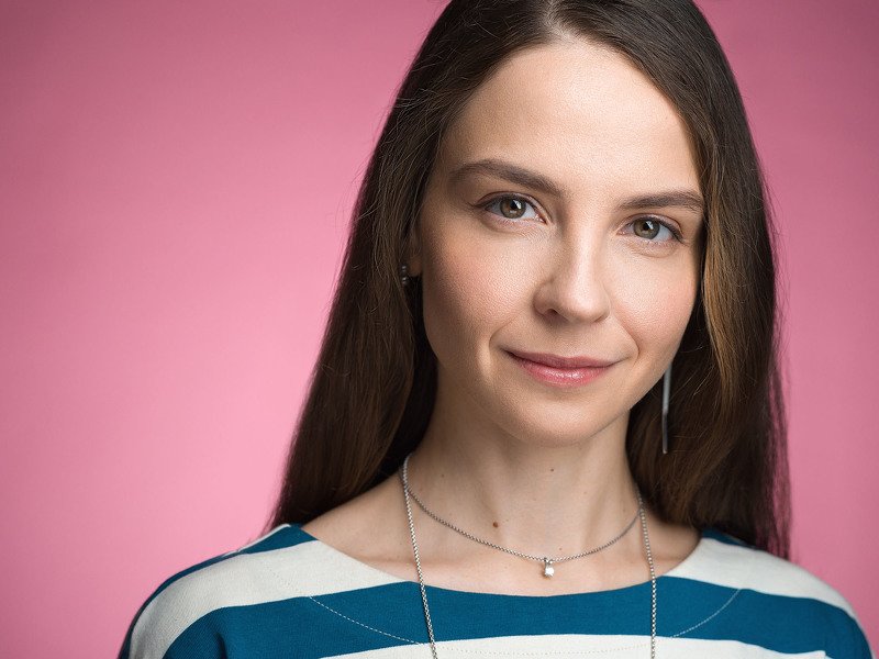 hasselbladx1d2, headshot, close-up, portrait Lucyphoto preview