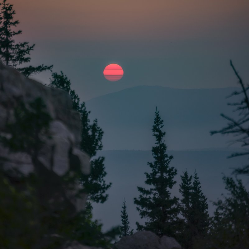 Восход, Урал, Южный Урал, Зюраткуль, Уреньга Восход солнца с хребта Зюраткульphoto preview