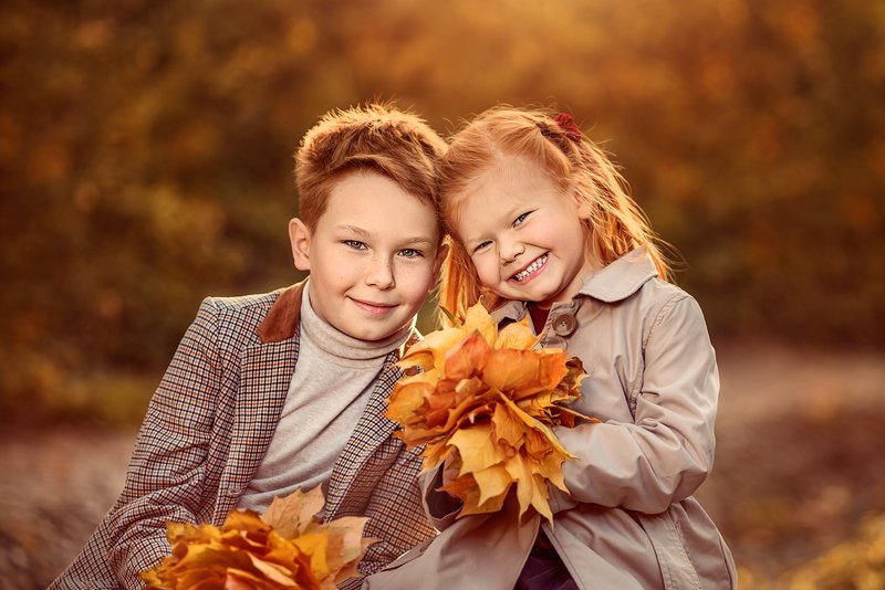 осень, осенний день, autumn, дети, детство, осенняя фотосессия, детская фотосессия, детская фотография, children photography, children, child, childhood, детство, семейная фотосессия, дети модели, дети модели москва, братья и сестры Брат и сестраphoto preview