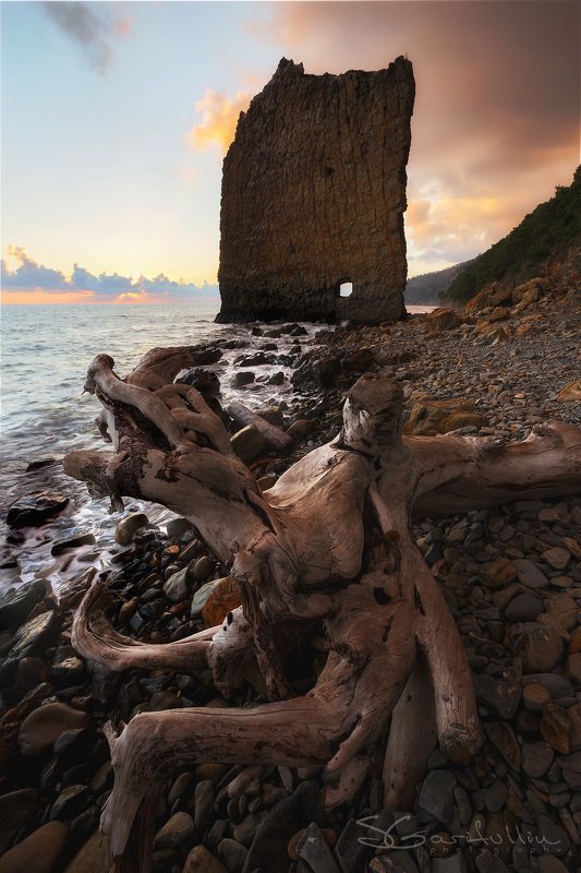Скала Парус, Прасковеевка, Геленджик, Черное море, Краснодарский край Скала Парус, Краснодарский Крайphoto preview