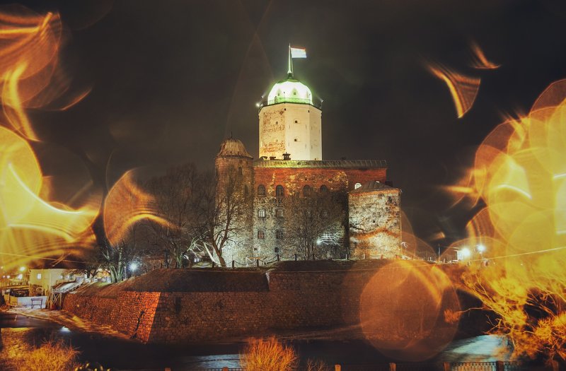 Выборг, архитектура, ночь  Выборгphoto preview