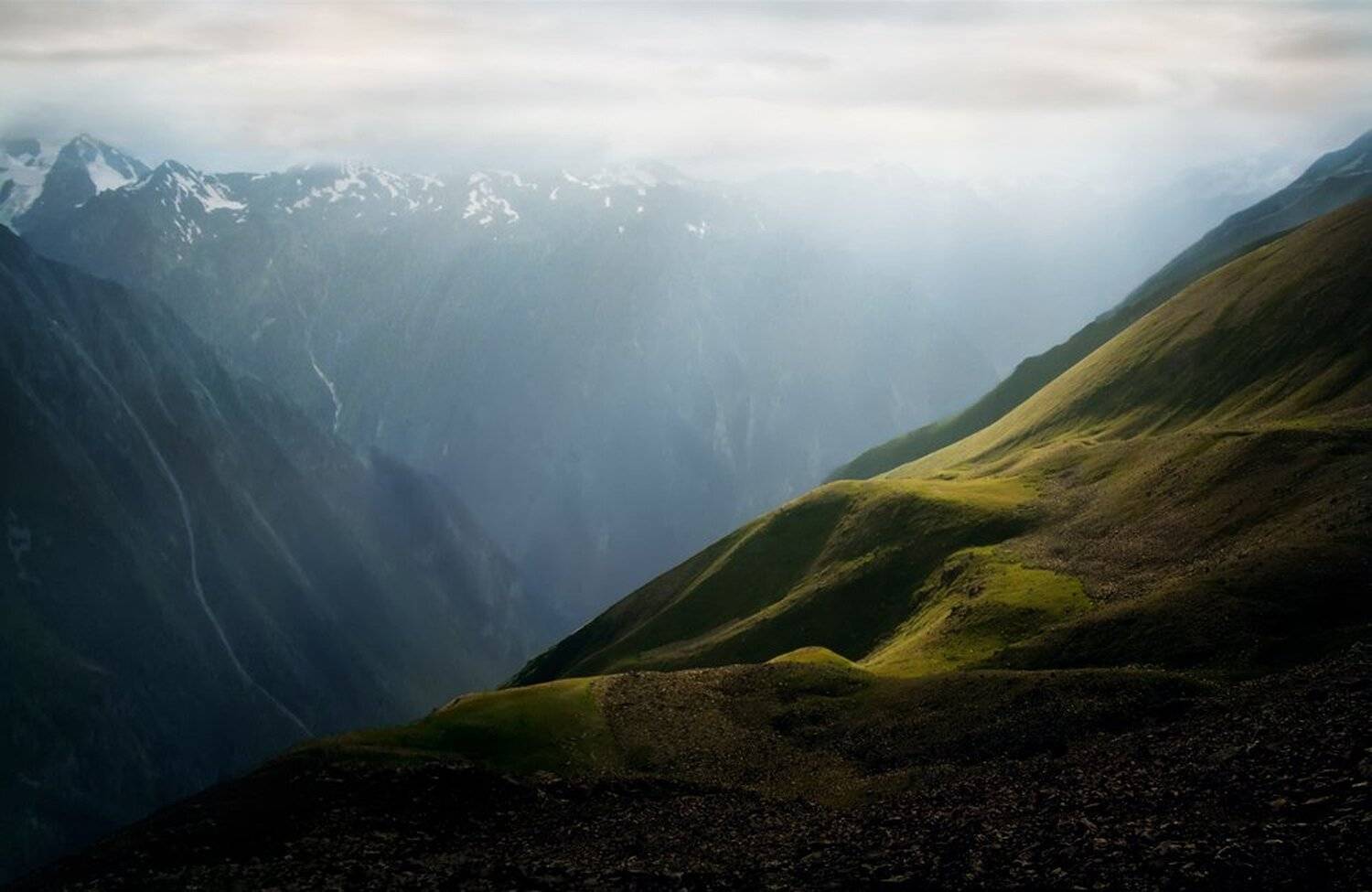 на замшевых склонах. Автор: Сергей Хромов приэльбрусье, Сергей Хромов