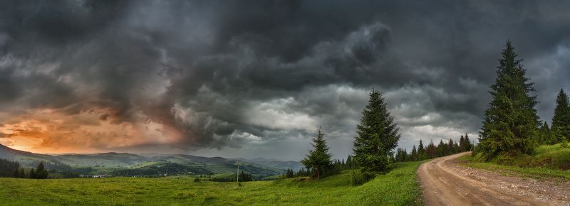 Гроза, Июнь, Карпаты, Лето Гроза идет на Пилипецphoto preview