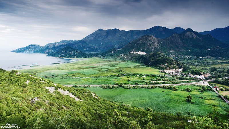 черногория, озеро, скадарское, долина, зима, панорама, вид, пейзаж Над долинойphoto preview