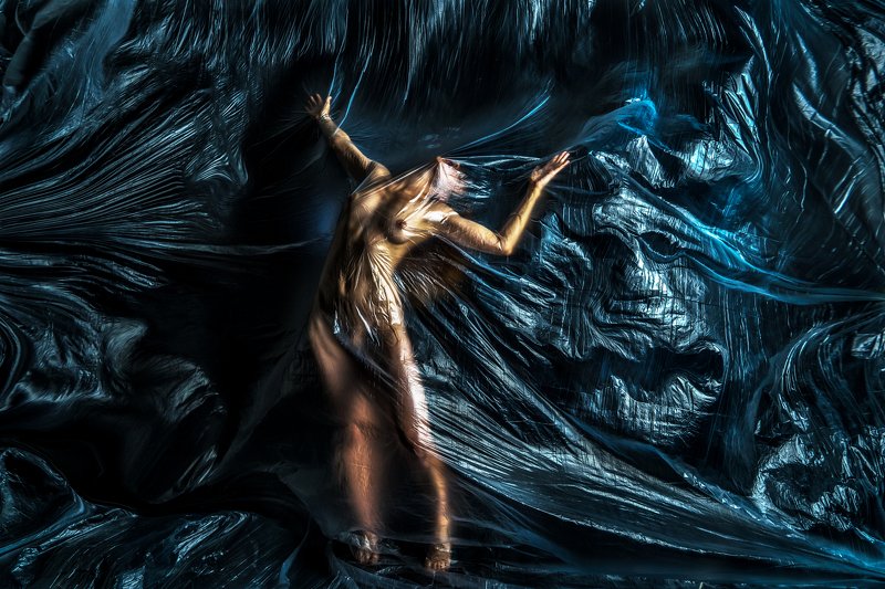 артфотография, концептуальная фотография Плотность пространстваphoto preview