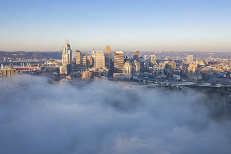 Cincinnati, Ohio at foggy morningphoto preview