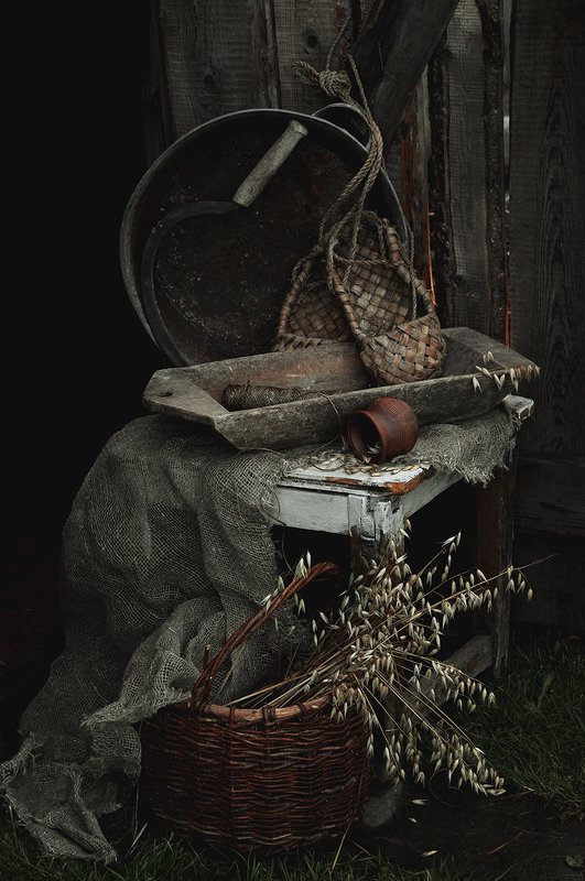 натюрморт, лапти, винтаж, удмуртия Натюрморт с лаптямиphoto preview