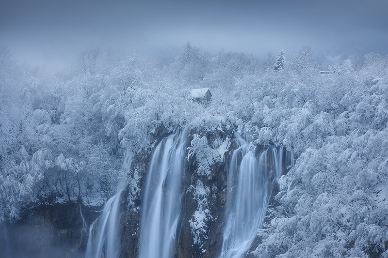 plitvice,lakes,croatia,snow,winter,waterfall,landscape, plitvice lakesphoto preview