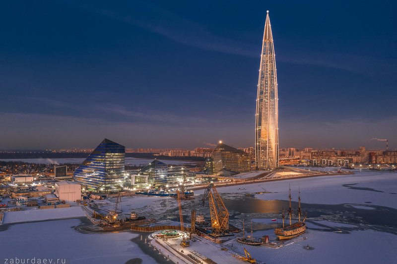 россия, петербург, лахта центр, зима, вечер, дрон ***photo preview