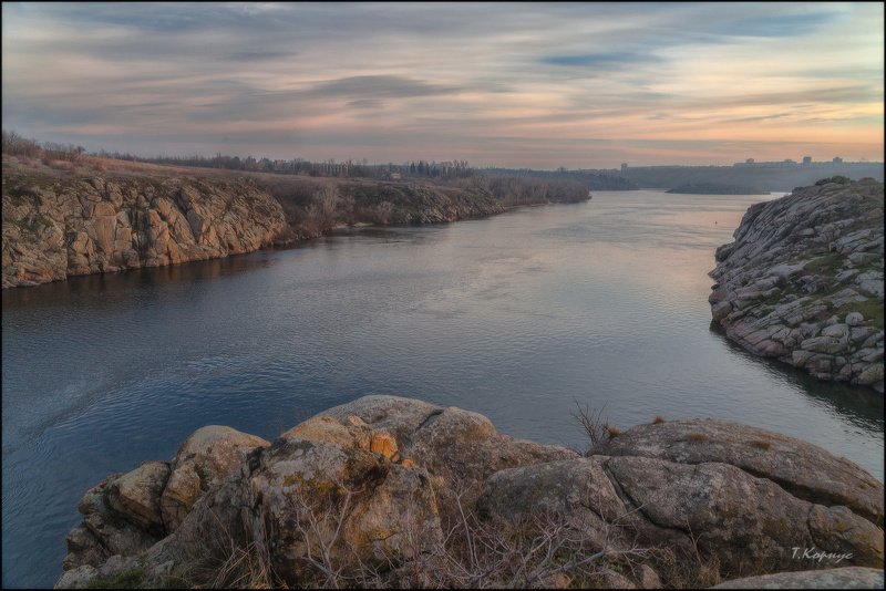 река,скалы,зима Старый Днепрphoto preview